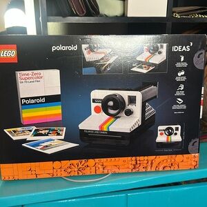 LEGO- Polaroid